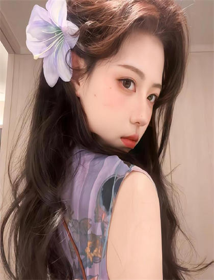 最近更新中文字幕第1免费版_久久久99精品免费观看_韶华若锦全集在线观看
